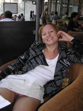 ANALyseFanny aus Vaud,Schweiz